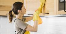 Stire din Actualitate : „Cocktail toxic” cu aproape 200 de pesticide în compoziție, descoperit în locuințele europenilor