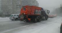 Stire din Social : Cod galben de ninsori și viscol, la Constanța. Utilajele au ieșit pe străzile din municipiu