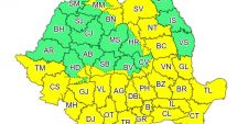 Stire din Social : COD GALBEN de furtuni în 33 de județe și în capitală, până luni dimineață