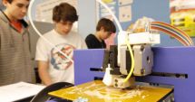 Stire din Cultură-Educație : Colegiul "Mihai Eminescu" din Constanța,  dotat cu imprimantă 3D