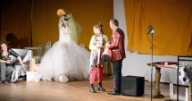 Stire din Cultură-Educație : "Nevestele de fotbaliști" vin la Teatrul de Vară din Jupiter