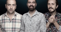Stire din Cultură-Educație : Comedia este… "Undeva la mijloc"