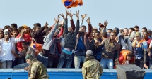 Stire din Actualitate : Comisia Europeană cere României să primească mai rapid refugiații