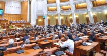 Stire din Politică-Administrație : Comisiile de apărare din Parlament, proceduri pentru achiziția transportoarelor blindate