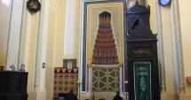 Stire din Cultură-Educație : Comunitatea musulmană din România începe azi Postul din Luna Ramazan