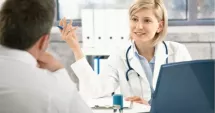 Stire din Actualitate : Guvernul s-a răzgândit. Unii pacienți ar putea fi scutiți de la neplata primei zile de concediu medical