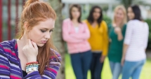 Stire din Cultură-Educație : Concurs de postere tematice anti-bullying