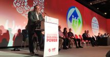 Stire din Economie : Conducerea SLN participă  la Congresul ITF,  din Singapore