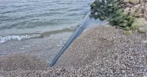 Stire din Social : Două noi conducte au fost descoperite pe plajele din Constanța. Se varsă direct în Marea Neagră