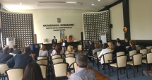 Stire din Politică-Administrație : Aleșii locali, consilieri  cu acte în regulă. Au primit certificatele doveditoare