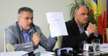 Stire din Politică-Administrație : Scandal monstru în Consiliul Județean Constanța: "Vă cer să vă dați demisia!"