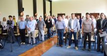 Stire din Politică-Administrație : Ședință cu surprize la CJC. Lista primăriilor care primesc bani, ținută la secret
