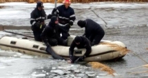 Stire din Eveniment : Constănțean "înghițit" de ape, în timp ce pescuia la copcă