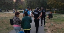 Stire din Eveniment : Constănțenii, puși să strângă mizeria lăsată pe domeniul public