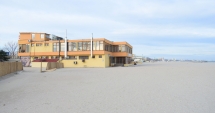 Stire din Social : Construcțiile de pe plaja din Mamaia. Cine a vândut terenurile, cum s-au dat autorizațiile? Avem liber la investiții!