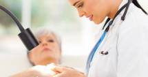 Stire din Sănătate : Unde pot beneficia constănțenii de consultații dermatologice gratuite