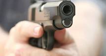 Stire din Eveniment : Contrabandiști prinși în flagrant.  Un polițist a fost rănit