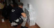 Stire din Eveniment : Contrabandistul  care a dat cu mașina peste un polițist s-a predat