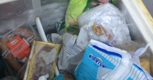 Stire din Social : Tone de alimente, confiscate și distruse de inspectorii sanitar-veterinari