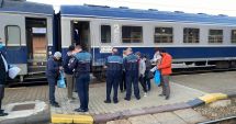 Stire din Eveniment : Descinderi în trenuri: polițiștii au găsit minori fugiți de acasă și cerșetori!