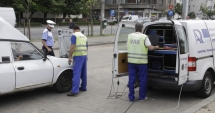 Stire din Economie : Controale RAR în trafic.  Multe mașini, pericol iminent de accidente
