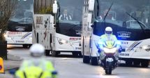 Stire din Social : Convoi cu persoane din Italia, oprit la intrarea în București. O parte merg către Constanța!