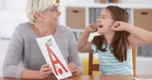 Stire din Social : Primul oraș „Autism Friendly” din România. Servicii adaptate pentru cei mici