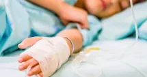 Stire din Cultură-Educație : Elevii internați nu vor mai pierde orele. Începe programul „Școala din spital”