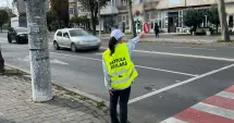 Stire din Eveniment : Accident în pauza de la școală. Elev de 14 ani, lovit pe trecerea de pietoni, la Ovidiu