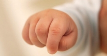 Stire din Social : CAZ TRAGIC LA MATERNITATE / Bebeluș mort, cauze necunoscute. "Ni s-a spus că este bine. Un total dezinteres din partea medicilor!"