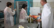 Stire din Social : Litoralul, luat la bani mărunți de comisarii de la Protecția Consumatorului