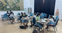 Aproape 200 de copii au învățat tehnici noi de desen și elemente de reconstituire istorică