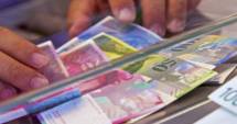 Stire din Eveniment : Control la băncile care au dat credite în franci elvețieni