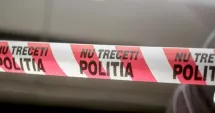 Stire din Eveniment : Dublă tragedie. Un bărbat și-a ucis prietenul, apoi a murit lângă el