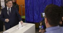 Stire din Politică-Administrație : Alegeri prezidențiale 2025/ Crin Antonescu: „Am votat pentru o Românie unită, puternică şi demnă”