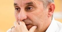 Stire din Cultură-Educație : Iulian Cristache se retrage de la conducerea FNAP: „Pe fondul unor nemulțumiri personale, vă anunț că voi pune punct”