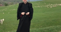 Stire din Eveniment : Cristian Pomohaci SCAPĂ DE CATERISIRE. Preotul va fi SUSPENDAT UN AN