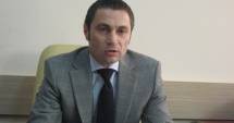 Stire din Politică-Administrație : Primarul Cristian Radu liniștește populația: "Niciun sirian nu vine să vă ia casele!"