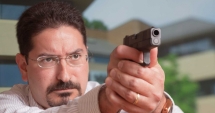 Stire din Actualitate : La meciuri,  cu arma personală
