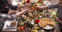 Stire din Social : Cum își vor petrece românii Paștele, anul acesta