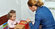 Stire din Sănătate : Cum învață copiii să comunice eficient