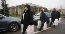 Stire din Politică-Administrație : Primăria Cumpăna a oferit daruri persoanelor nevoiașe din comună