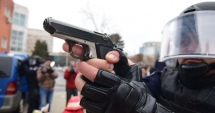 Stire din Eveniment : Cum puteți pierde dreptul de a deține și folosi arme legale
