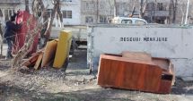 Stire din Social : Unde să sunați ca să scăpați de deșeurile mari