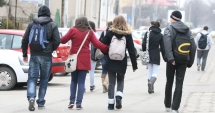 Stire din Cultură-Educație : Cum vor fi recuperate orele pierdute din cauza ninsorilor
