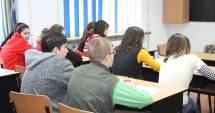 Stire din Cultură-Educație : Cum stabilește ISJ cifrele de școlarizare pentru învățământul profesional