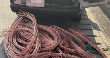 Stire din Eveniment : Două tone de cupru au dispărut, bucată cu bucată din depozitul unei primării din țară