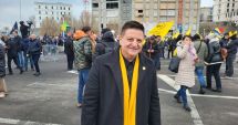 Stire din Politică-Administrație : FOTO/VIDEO. Ovidiu Cupșa, candidat oficial la Primăria Constanța, din partea AUR: "Dumnezeu să apere acest oraș"
