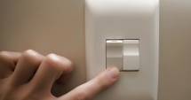 Stire din Social : Lucrări ENEL. Vezi aici unde se oprește curentul electric, mâine, la Constanța