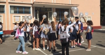 Stire din Cultură-Educație : Cursuri de teatru plurilingv,  la Școala nr. 30 "Gheorghe Țițeica"